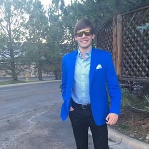 Meet your Posher, Alex